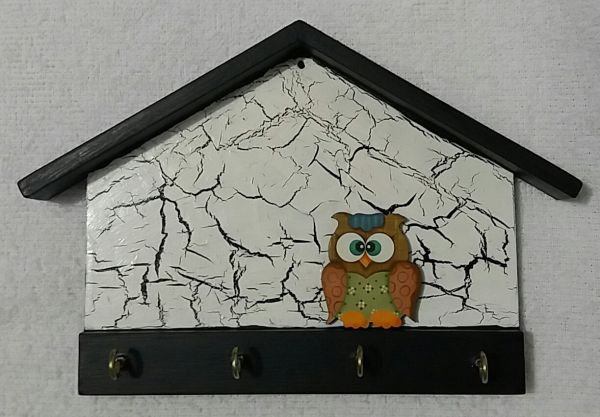 Porta Chaves Casa (Craquele Branco Corujinha)