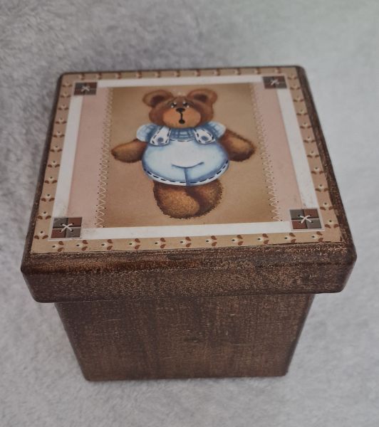 Bau 10 (Urso menino)