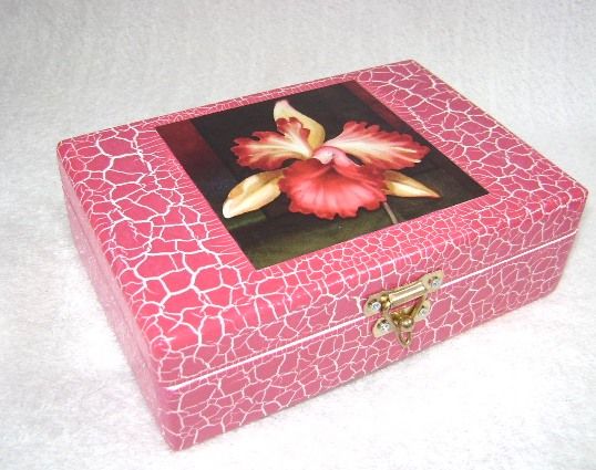 Biju Simples (Craquele Rosa c/ Flores)