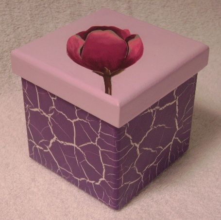 Baú 10 (Craquele Lilás c/ Tulipa)
